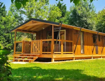 Mietunterkunft - Eco'lodge 32M² (2 Schlafzimmer) 4/6 Personen + Überdachte Terrasse - Camping du Lac de Saint Cyr