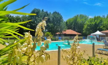 Camping du Lac de Saint Cyr - image n°2 - Camping Direct