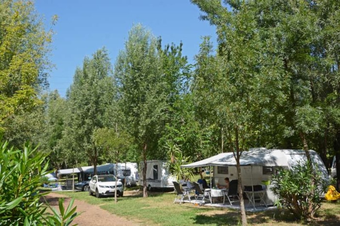 Emplacement De Camping