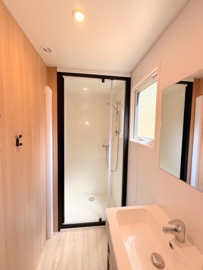 Eden 3 bedroom mobile home — 6