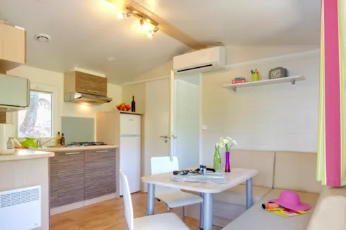 Mietunterkunft - Cottage Capucine 2 Schlafzimmer 1 Badezimmer *** Klimaanlage - image n°3 - YELLOH! VILLAGE -  Domaine Les Ranchisses