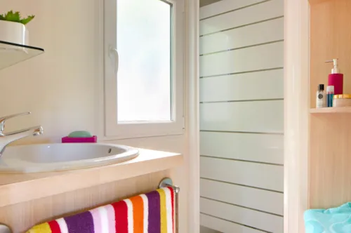 Mietunterkunft - Cottage Capucine 2 Schlafzimmer 1 Badezimmer *** Klimaanlage - image n°6 - YELLOH! VILLAGE -  Domaine Les Ranchisses
