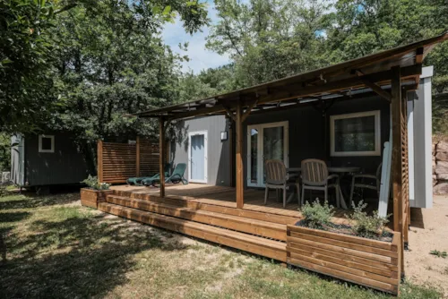 Accommodation - Cottage Coquelicot 2 Bedrooms 2 Bathrooms **** Air-Conditioning - image n°5 - YELLOH! VILLAGE -  Domaine Les Ranchisses