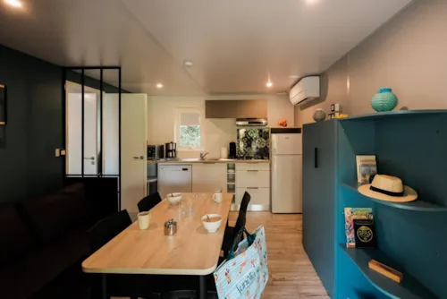Accommodation - Cottage Coquelicot 2 Bedrooms 2 Bathrooms **** Air-Conditioning - image n°6 - YELLOH! VILLAGE -  Domaine Les Ranchisses