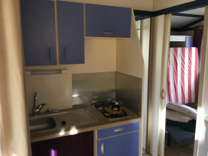 Chalet Traditionnel 24 M² (2 Chambres) + Terrasse