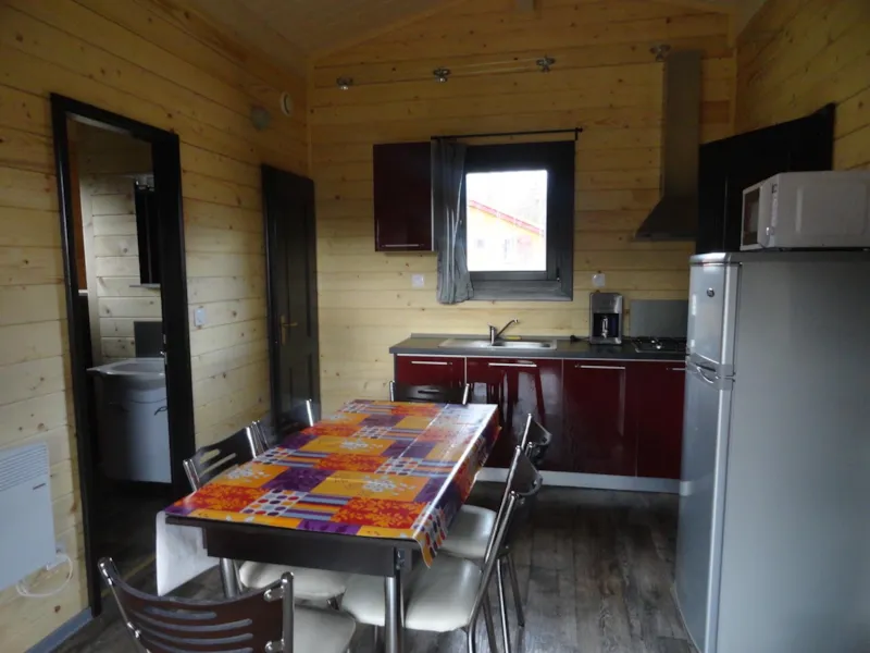 Chalet Confort+ 35 M² (3 Chambres) + Terrasse Couverte