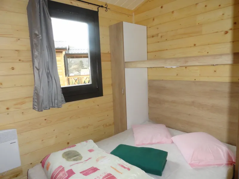 Chalet Confort+ 35 M² (3 Chambres) + Terrasse Couverte