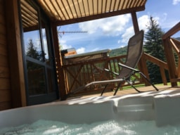 Accommodation - Chalet Spa Confort 24M² (1 Bedroom) - Flower Camping Les Bouleaux