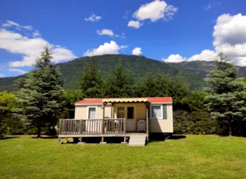 Mietunterkunft - Lodge Standard Maxi Tiere Erlaubt - Club del Sole Due Laghi Levico Family Collection