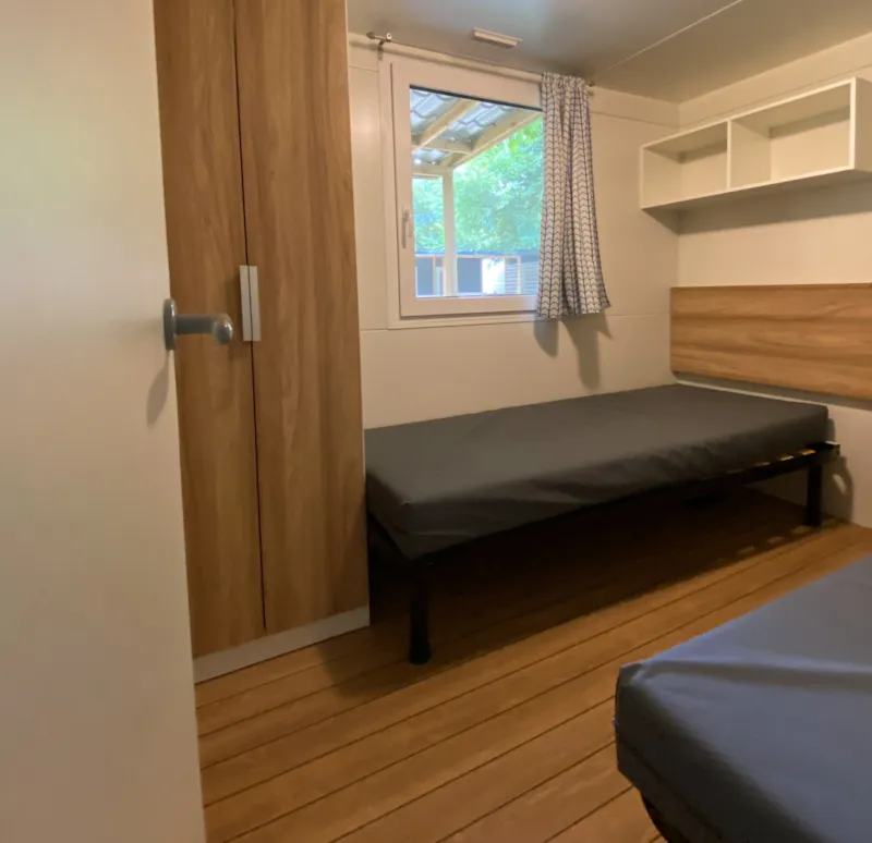 Lodge Standard Family