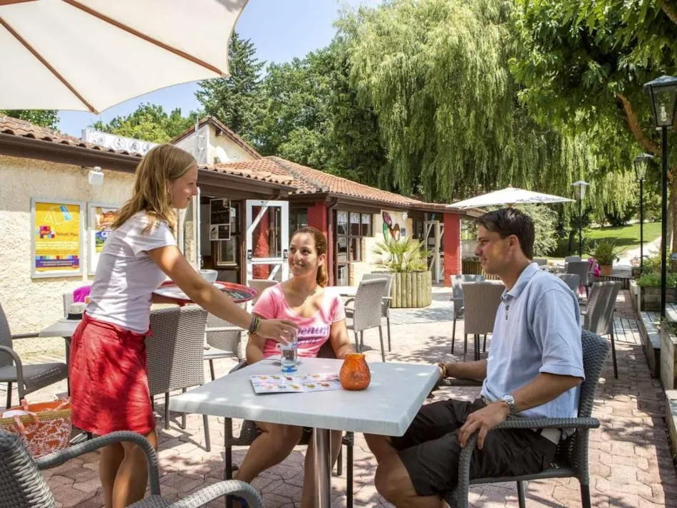 YELLOH! VILLAGE - LE TALOUCH