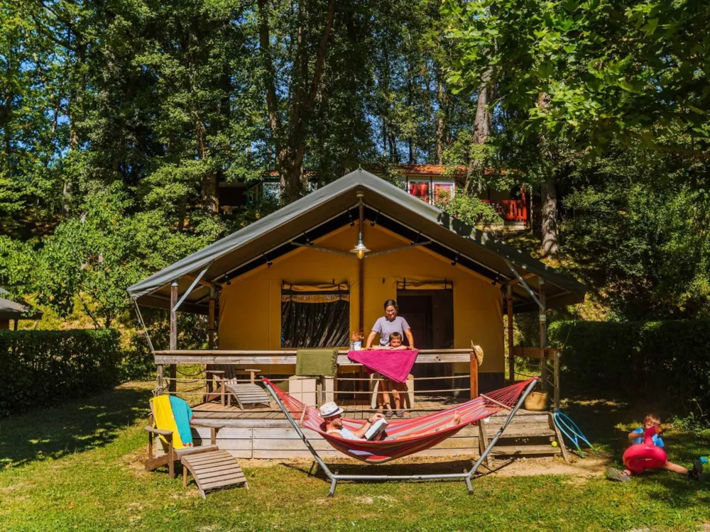Mietunterkunft - Zelt Crocus - 25M² - 2 Schlafzimmer - Ohne Sanitäranlagen ** - YELLOH! VILLAGE - LE TALOUCH