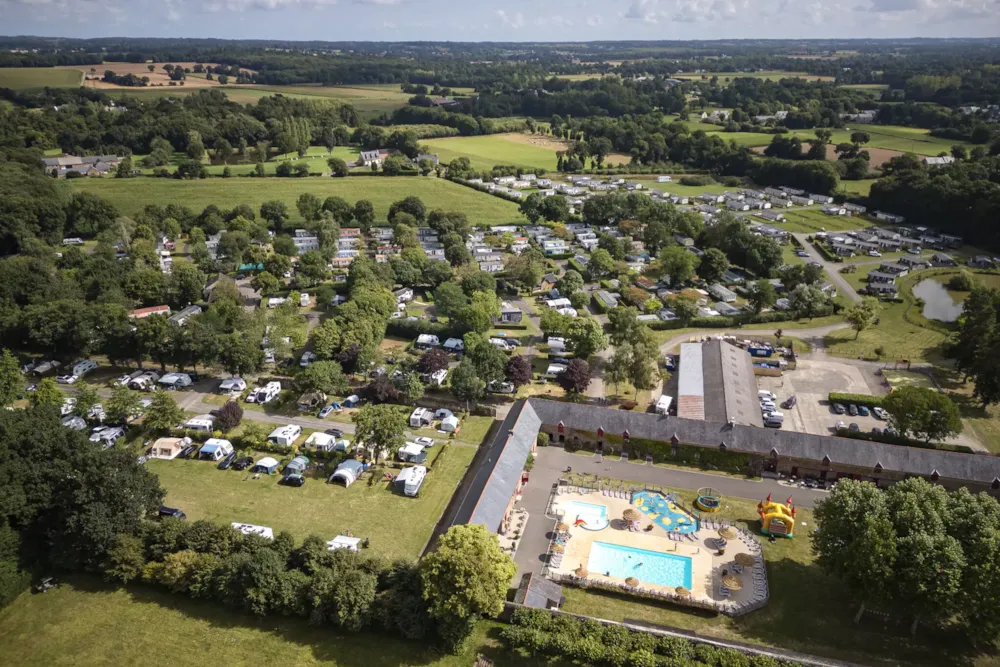 Homair - Domaine du Logis - image n°1 - Camping2Be
