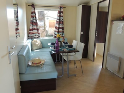 Mobil-home Confort +  FAMILY  27m² (2 Bedrooms - Covered terrace ) + TV — 2