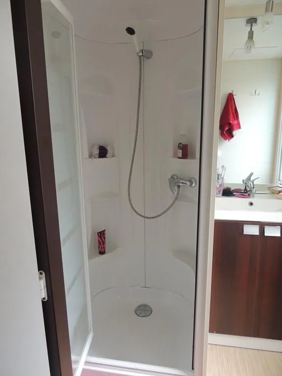 Mobil-Home Confort + Family  27M² (2 Chambres) - Terrasse Couverte Tv Incluse -  Clim