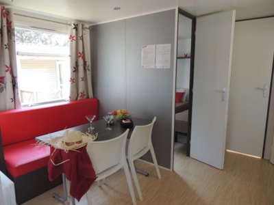 Mobil-home Confort + SUNNY 27m² (2 Bedrooms - Covered terrace) + TV — 2