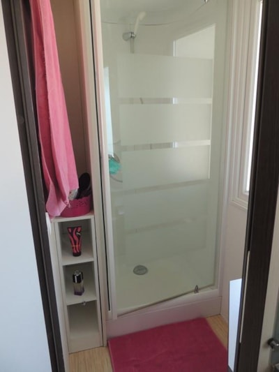 Mobil-home Confort + SUNNY 27m² (2 Bedrooms - Covered terrace) + TV — 4