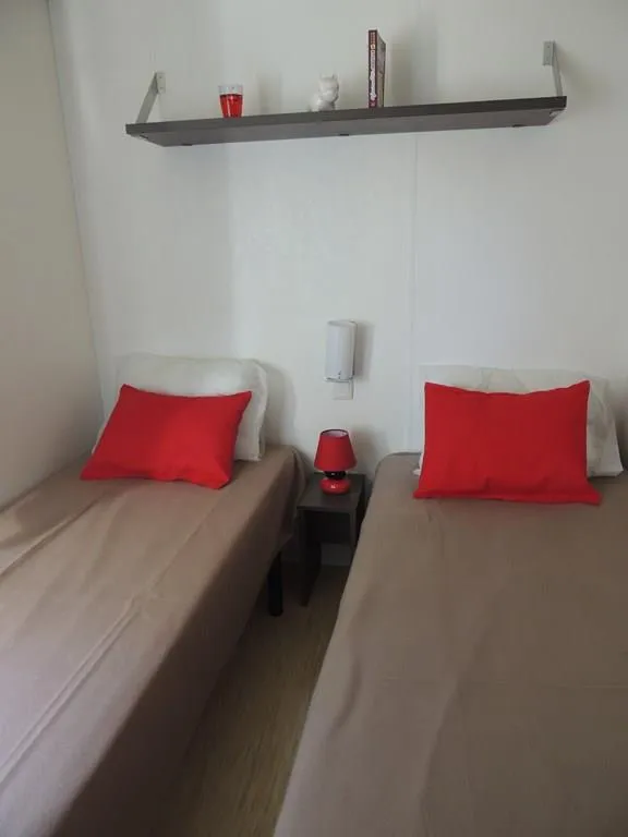Mobil-Home Confort + Sunny 27M² (2 Chambres + Terrasse Couverte Comprise - Tv ) Arv/Départ Samedi
