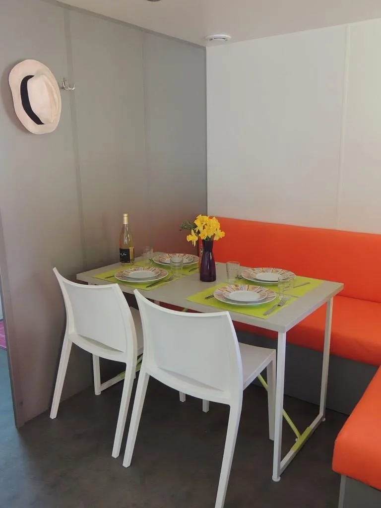 Mobil-Home Confort Twin 19M² (1 Chambre) Avec Terrasse 12M²- Tv Incluse + Climatisation