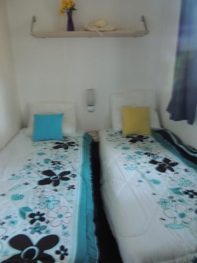 Mobil-home Confort TRIBU 32m² air-conditioning (3 Bedrooms - Covered terrace ) INCLUDED TV — 4