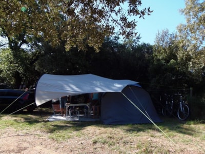 Comfort Package (1 tent, caravan or motorhome / 1 car / electricity 16A) — 8