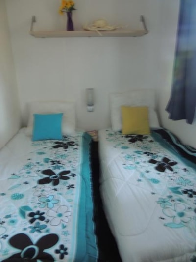 Mobil-home Confort TRIBU 32m² air-conditioning (3 Bedrooms - Covered terrace ) INCLUDED TV — 4
