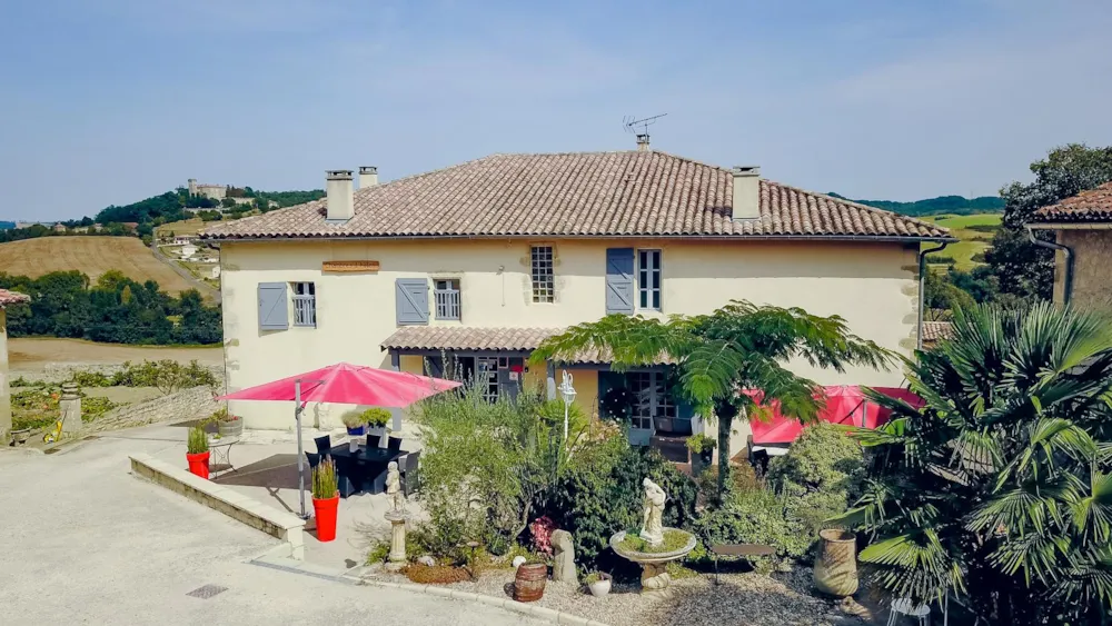 Chambre - Chambres D'hôtes (Petit Déjeuner Compris) - Domaine le Castagné
