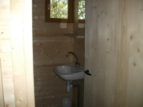 Accommodation - Chalet (With Private Facilities) - image n°8 - Camping Ibie