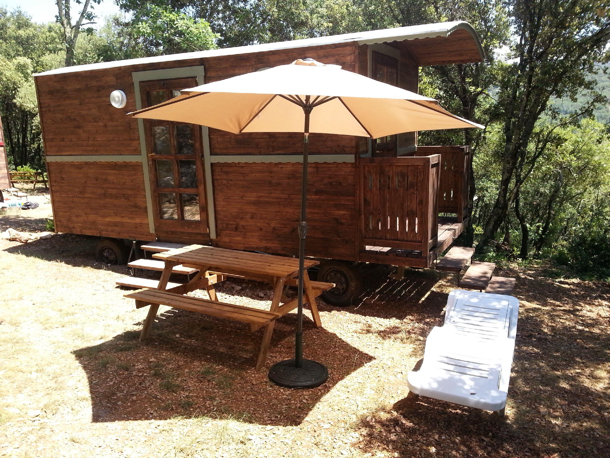Mietunterkunft - Planwagen (Ohne Sanitäranlagen) - Camping Ibie