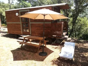 Locatif - Planwagen (ohne Sanitäranlagen) - Camping Ibie