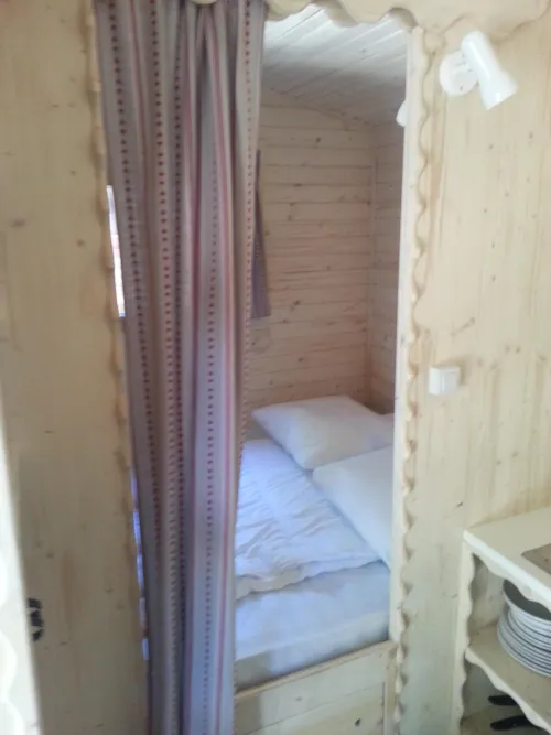 Accommodation - Gipsycar (Without Toilet Blocks) - image n°5 - Camping Ibie