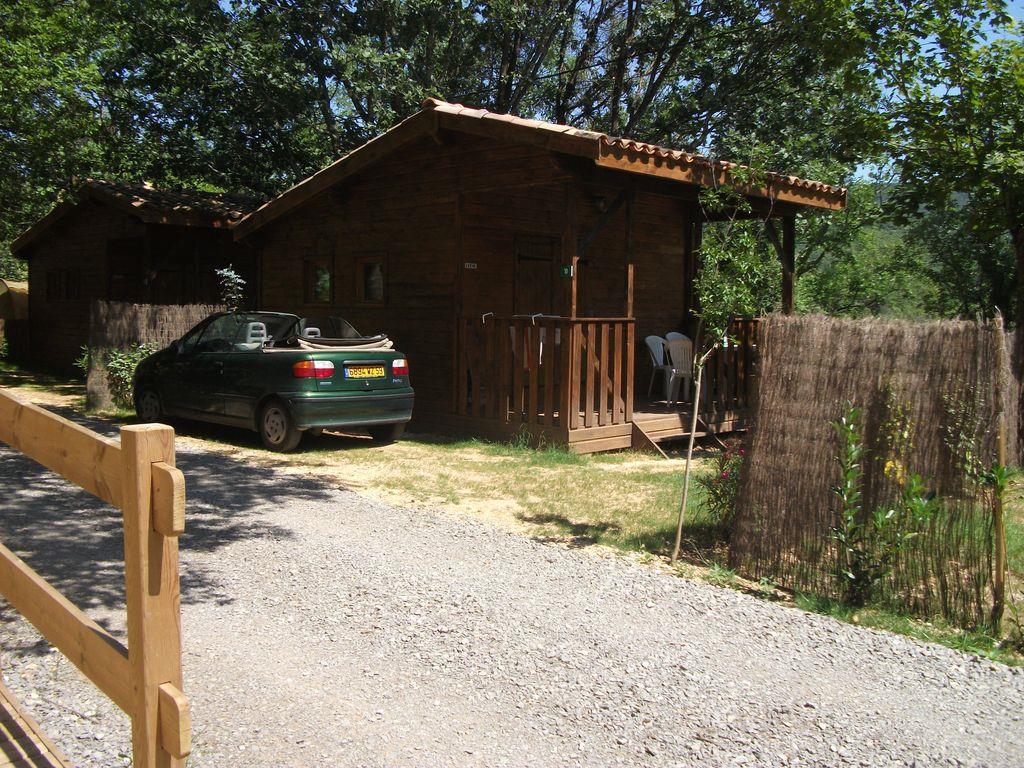 Location - Chalet (Sans Sanitaires) - Camping Ibie