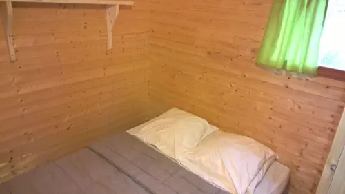 Mietunterkunft - Hütte (Ohne Sanitäranlagen) - image n°3 - Camping Ibie