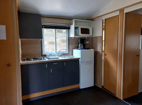 Location - Mobil Home (Avec Sanitaires) Climatisé - image n°5 - Camping Ibie