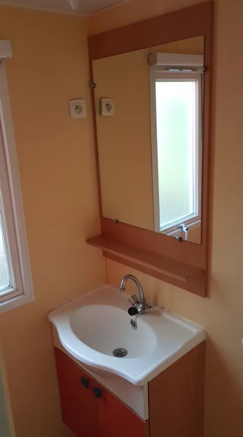 Accommodation - Mobile Home (With Sanitary Facilities) Air-Conditioned - image n°9 - Camping Ibie