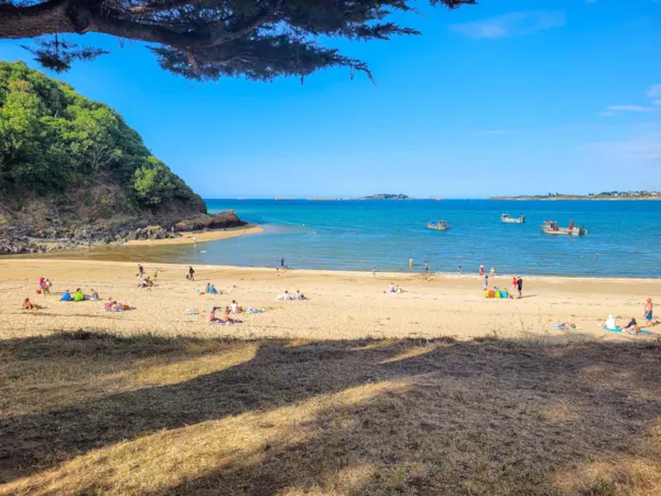 Camping Mirabel Les 4 Vaulx - image n°1 - Camping Direct