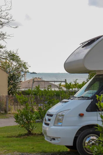Stellplatz - Wohnmobil-Paket - Camping Mirabel Les 4 Vaulx