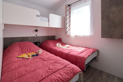 Mobile-home Malaga 2 bedrooms + terrace - — 6