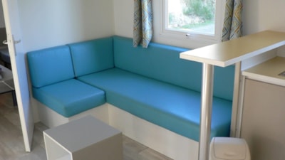 Mobile-home 3 bedrooms + sheltered terrace - — 5