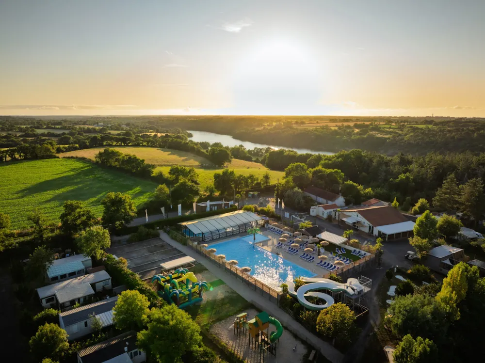 Camping Lac du Jaunay - image n°1 - Camping Direct