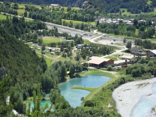 Kampeerplaats(en) - Standplaatsen - image n°1 - Camping Municipal Le Chenantier