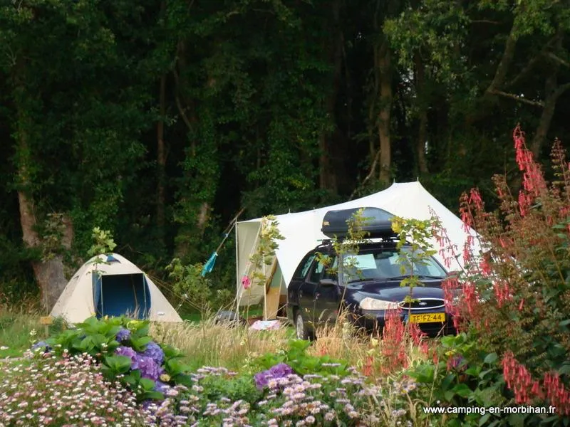 Camping La Fontaine du Hallate en Morbihan - image n°1 - Ucamping