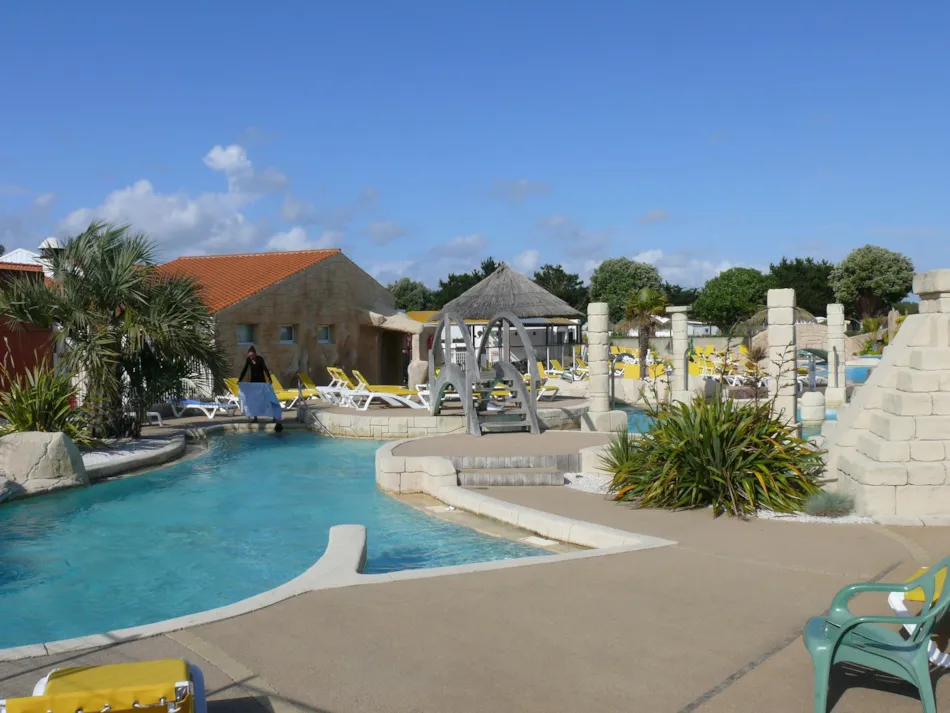 Plein Air Locations - Camping  Acapulco