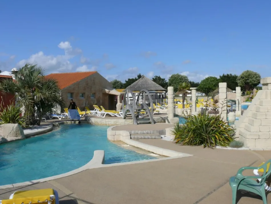 Plein Air Locations - Camping  Acapulco