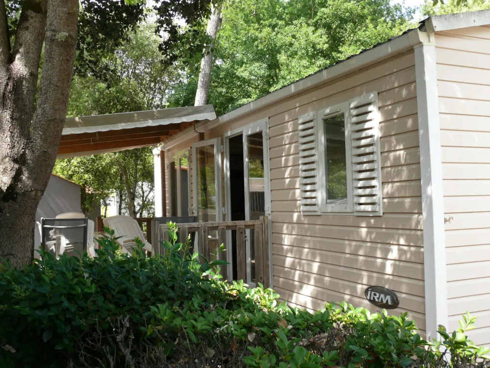 Location - Mh Gamme Espace 3 Chambres (1 Lit Par Chambres Enfants) 28 À 30 M² (5 Personnes) - Plein Air Locations - Camping Les Genêts