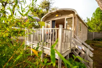 Mietunterkunft - Planwagen 2 Schlafzimmer + Tv - Camping Marvilla Parks - La Grainetière