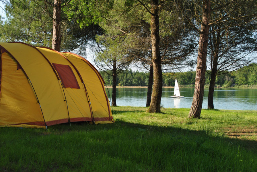 Pacchetto Piazzola Confort Per Tenda -Vista Lago