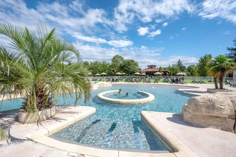 Camping Le Lac de Thoux