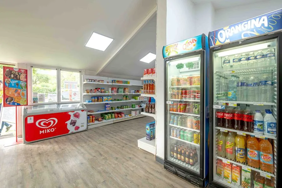 Camping Le Lac de Thoux