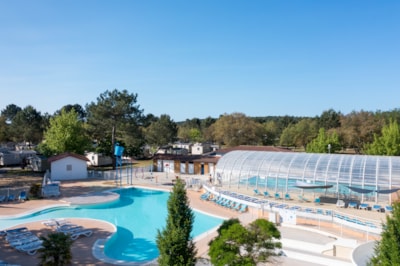 Camping Nature L'Airial****